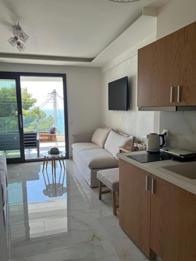 Wide Blue Luxury Boutique Suites Neos Marmaras Zewnętrze zdjęcie
