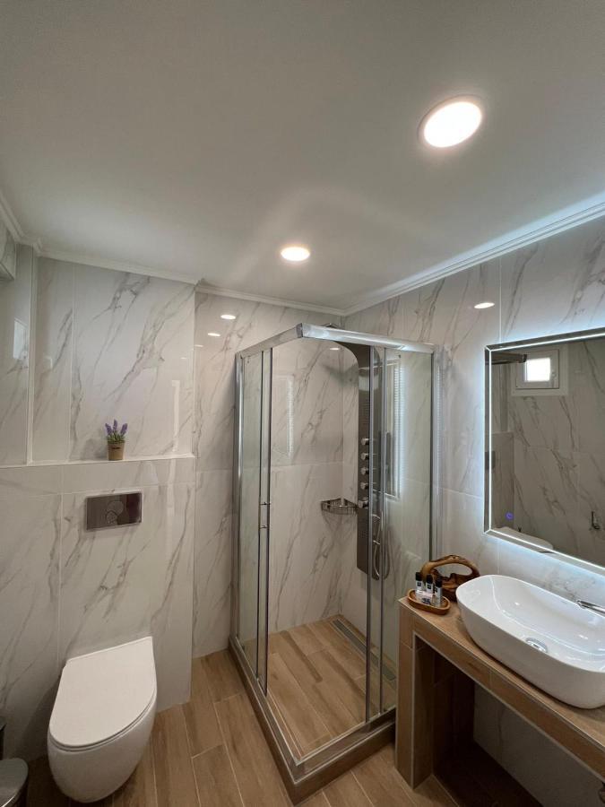 Wide Blue Luxury Boutique Suites Neos Marmaras Zewnętrze zdjęcie