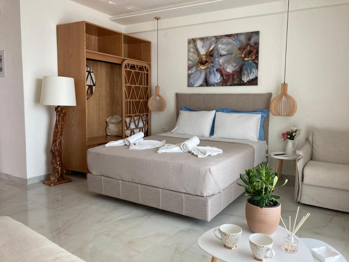 Wide Blue Luxury Boutique Suites Neos Marmaras Zewnętrze zdjęcie