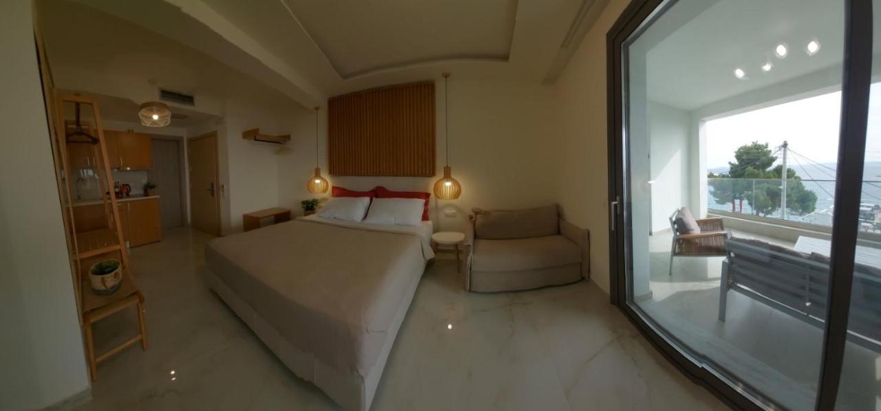 Wide Blue Luxury Boutique Suites Neos Marmaras Zewnętrze zdjęcie