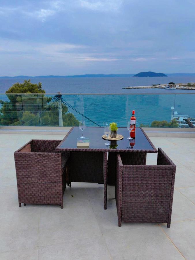 Wide Blue Luxury Boutique Suites Neos Marmaras Zewnętrze zdjęcie