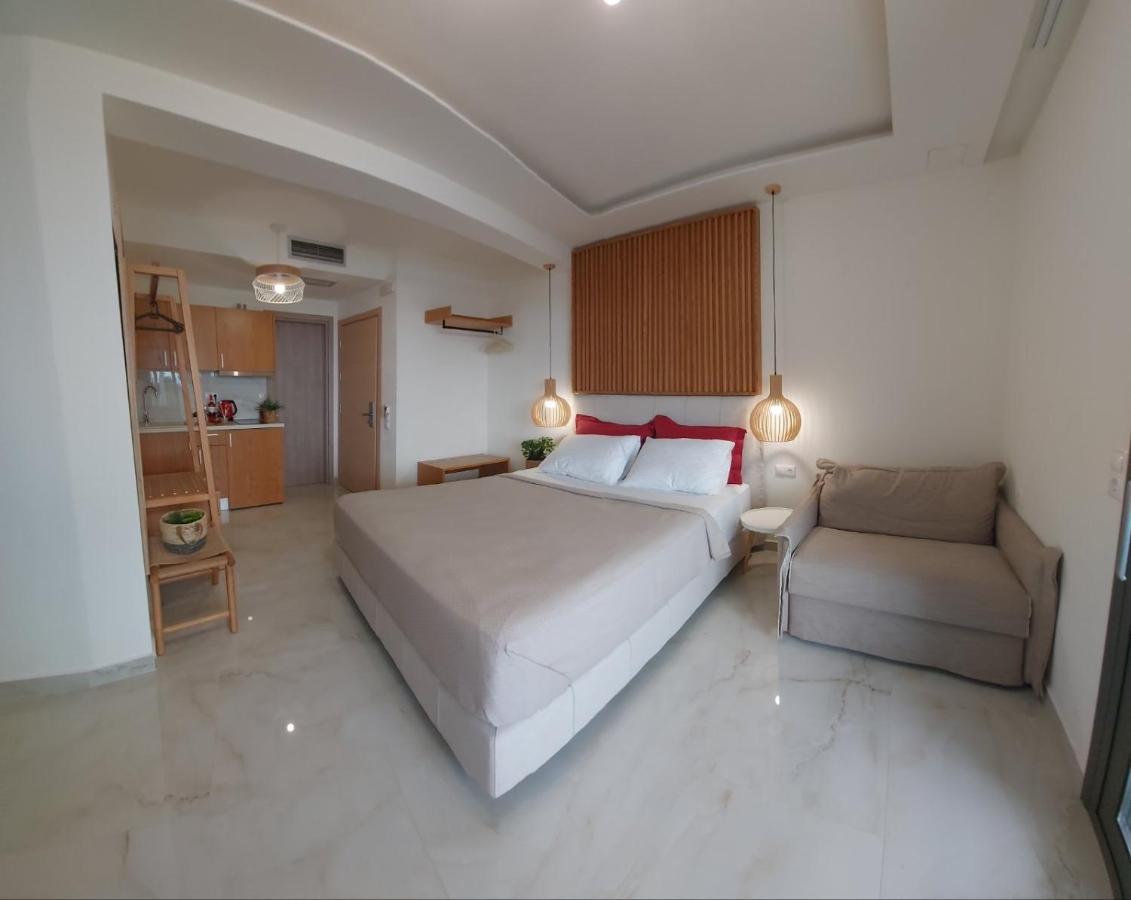Wide Blue Luxury Boutique Suites Neos Marmaras Zewnętrze zdjęcie