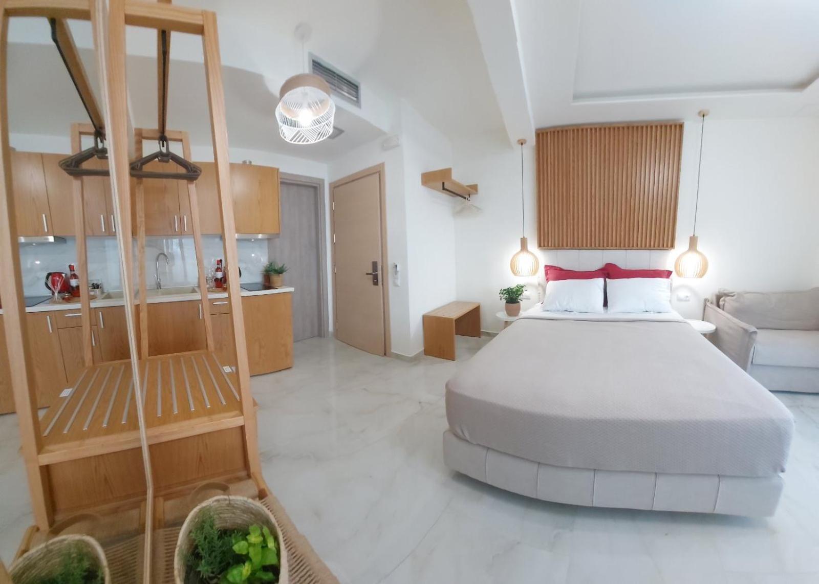 Wide Blue Luxury Boutique Suites Neos Marmaras Zewnętrze zdjęcie